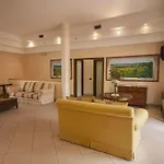 Sairon Village リゾート 4*