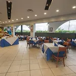 リゾート Sairon Village 4*