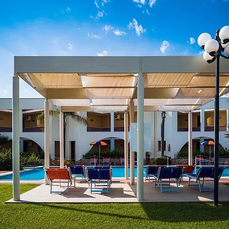 Sairon Village 托里德欧索