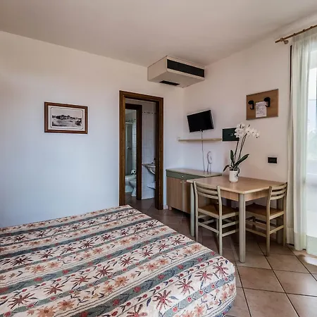 Feriested Sairon Village 4*
