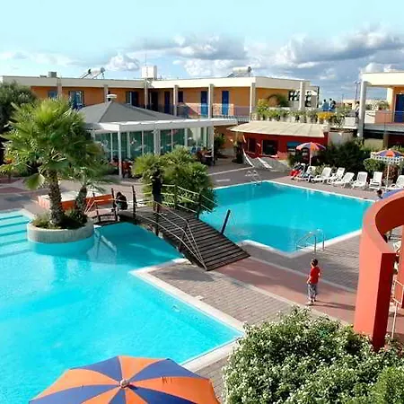 Sairon Village Feriested