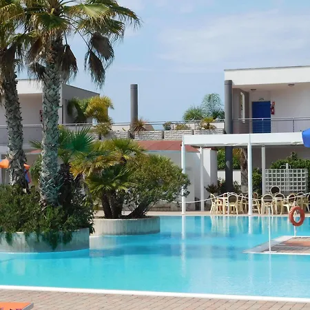 Sairon Village Feriested 4*