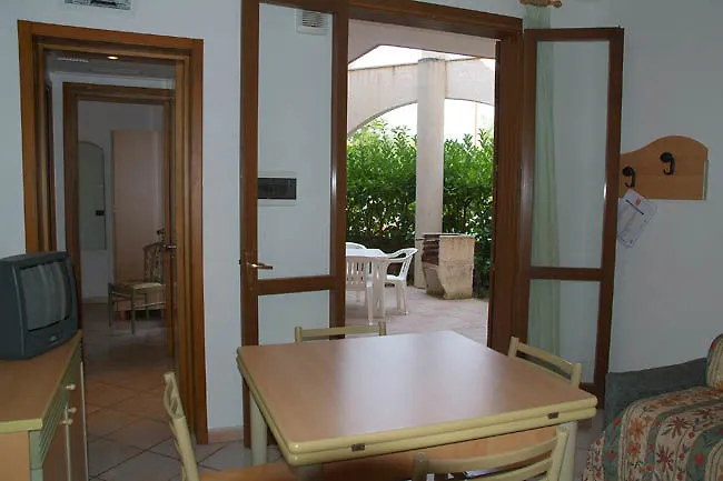 Sairon Village 度假村 4*