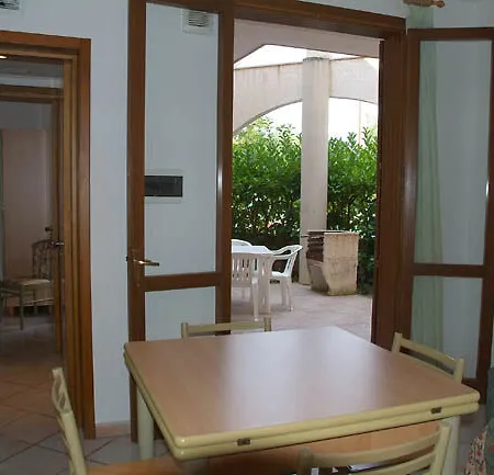 Sairon Village Resort 4*