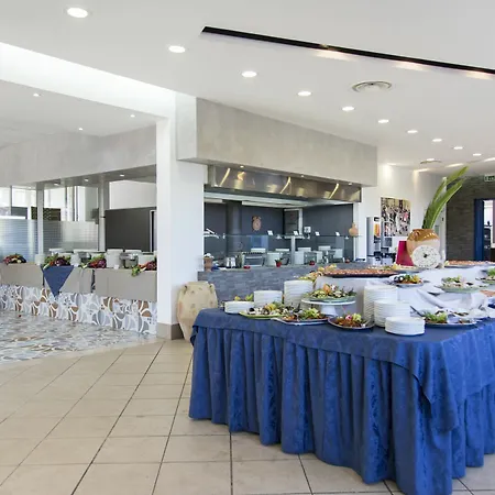 Resort Sairon Village 4*